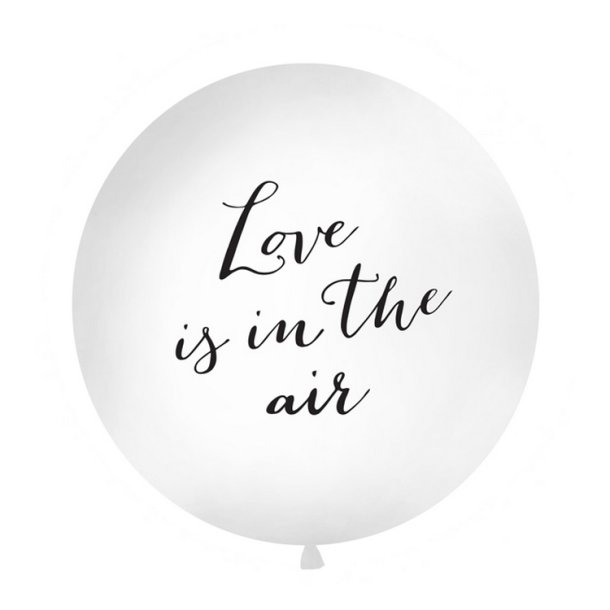 'Love Is In The Air'  1 M. /Sort Tekst