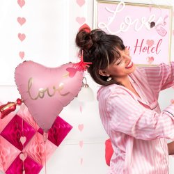 Lyserd "Love" Foleballon 66x48 Cm.