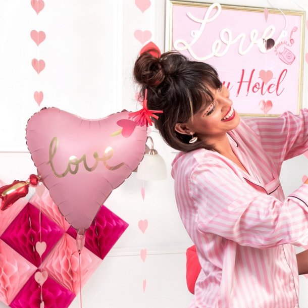 Lyserd "Love" Foleballon 66x48 Cm.