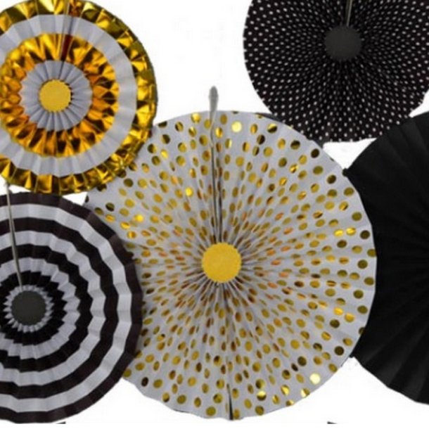 Rosetter/ 8 Stk. Sort-Guld