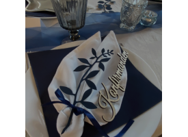Konfirmation i Navy, Hvid & Natur